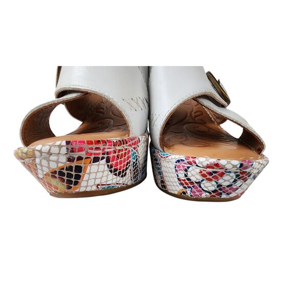 Born Curstyn White Leather Floral Wedge Sandals 7M Comfort Hippie Summergirl - Picture 5 of 9